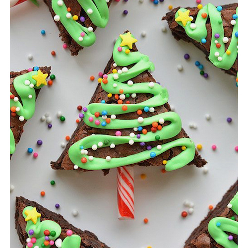 One of the treats I'm making for the Christmas party the family I work for is hosting this weekend. Can't wait to make these!