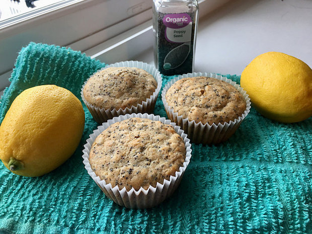 Lemon poppyseed muffins