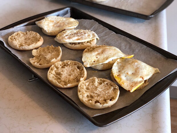 Egg and ham english muffin breakfast sandwiches