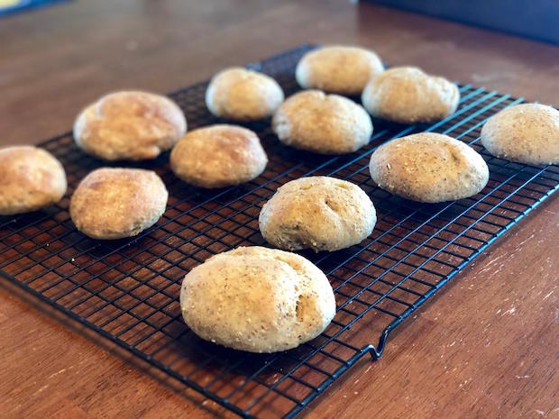 Nine grain dinner rolls