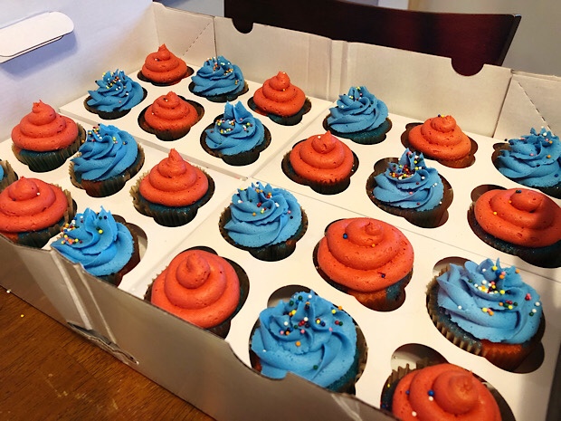 Red and blue cupcakes
