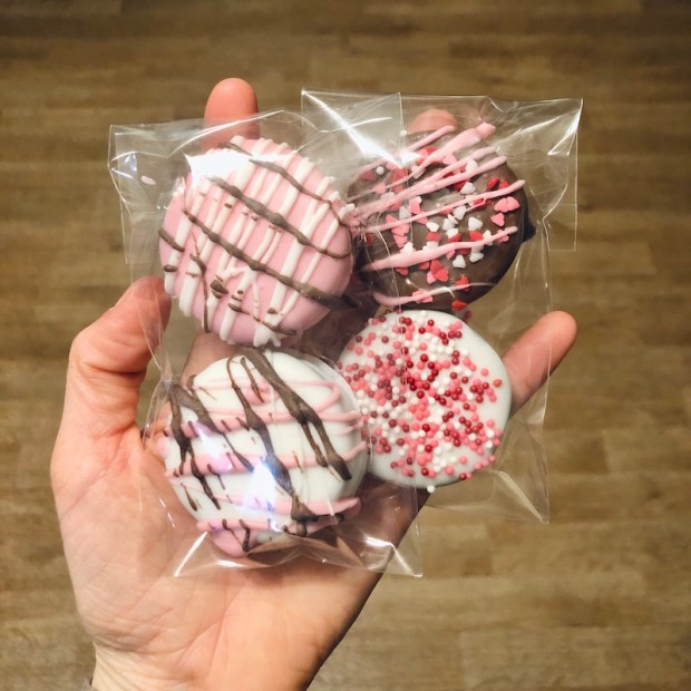 Valentine's Day chocolate covered Oreos