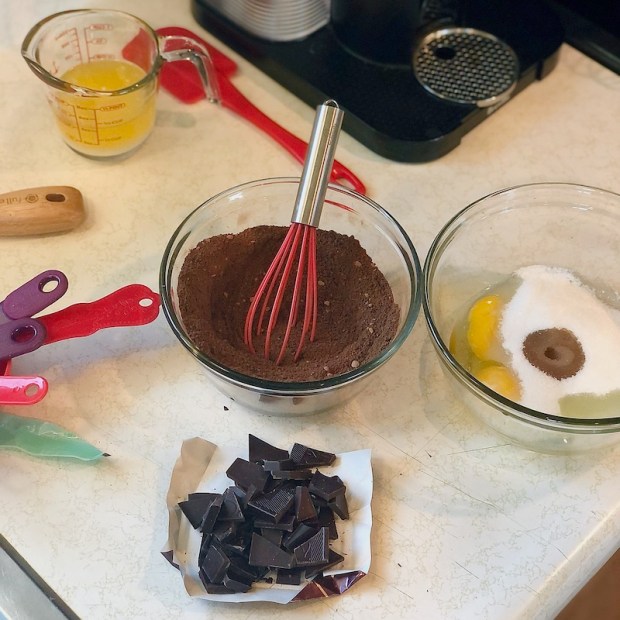 Keto brownie ingredients