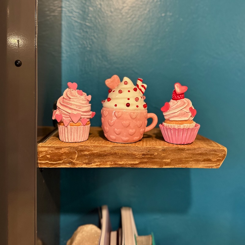 Coffee and cupcake Valentine's Day decor